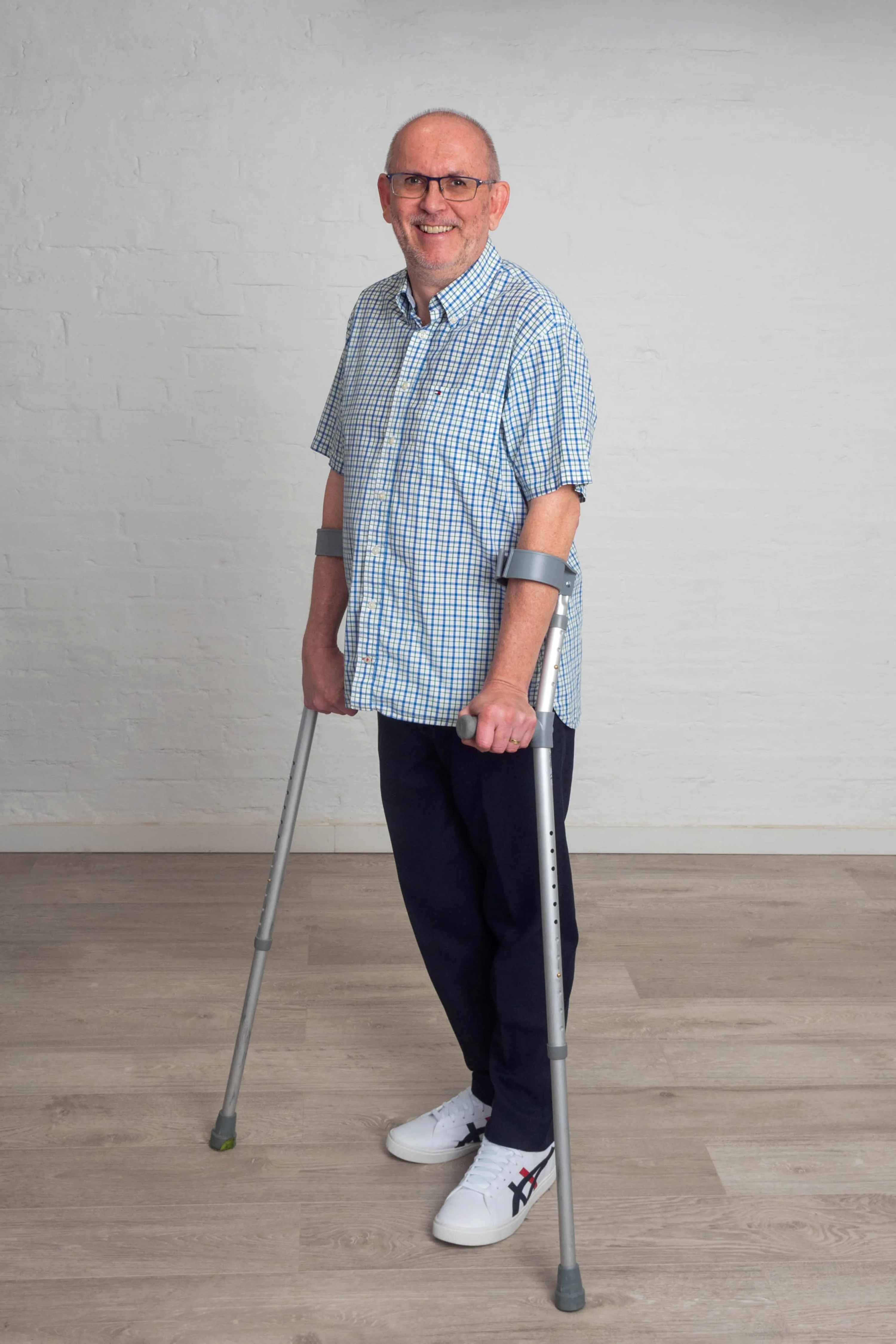 WILSON Adrian SKPA0526x hi res 7 9mb sue kaye